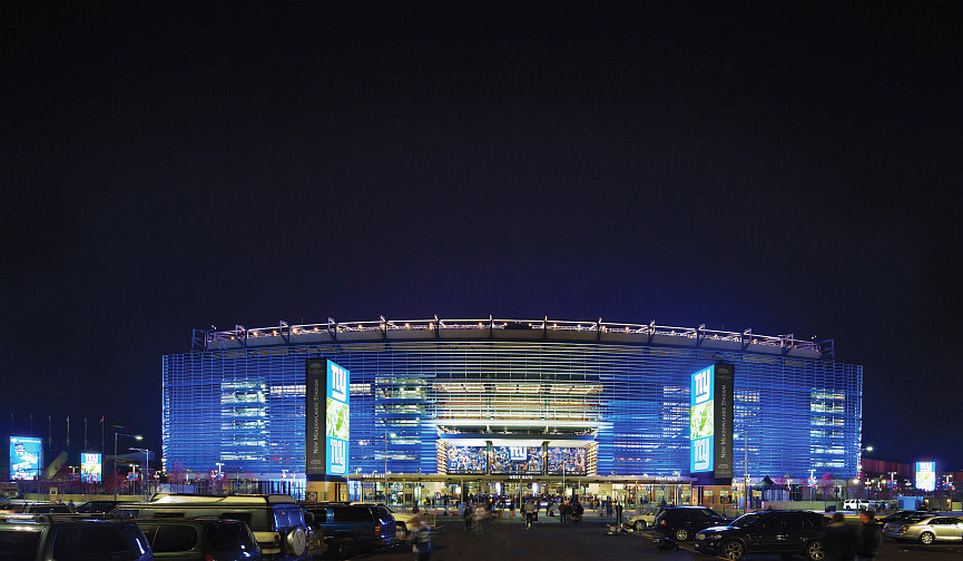 Met-Life-Stadium-at-night